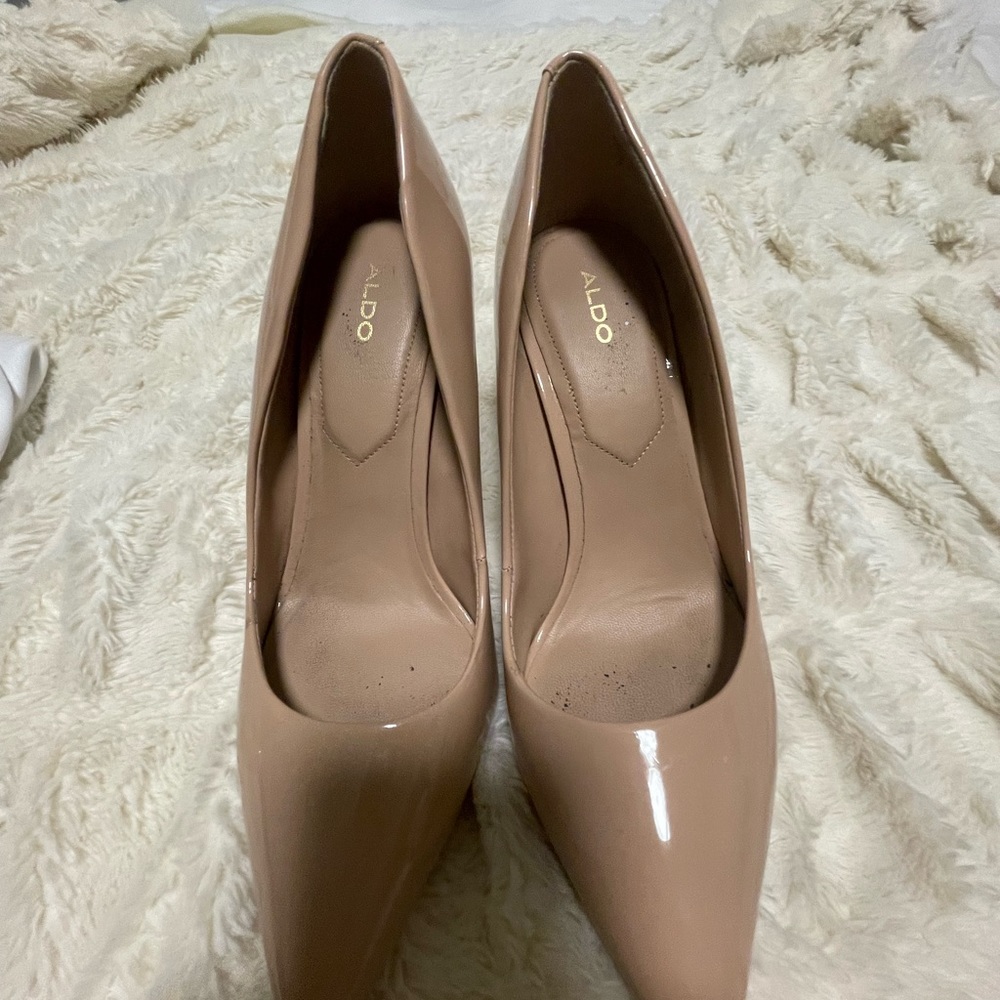 Aldo nude heels